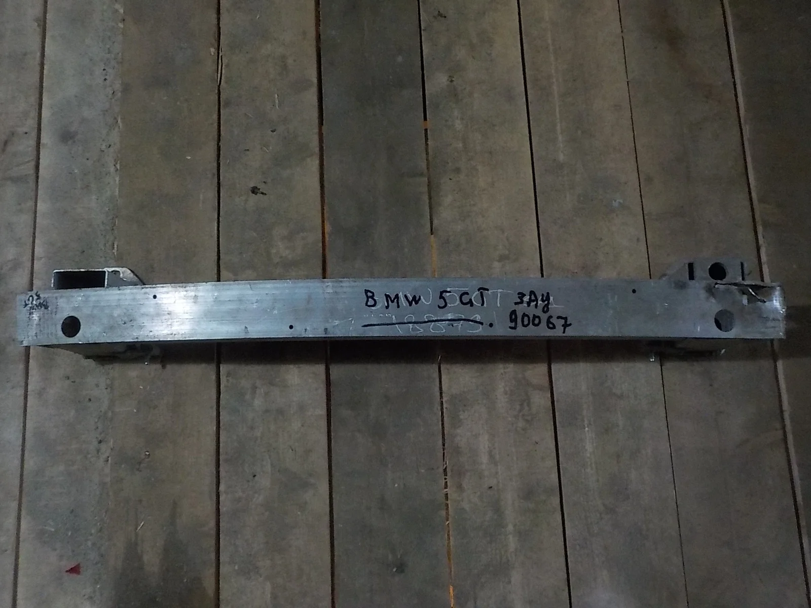 Усилитель бампера BMW 5 серия GT F07 (2009—2013) Зад