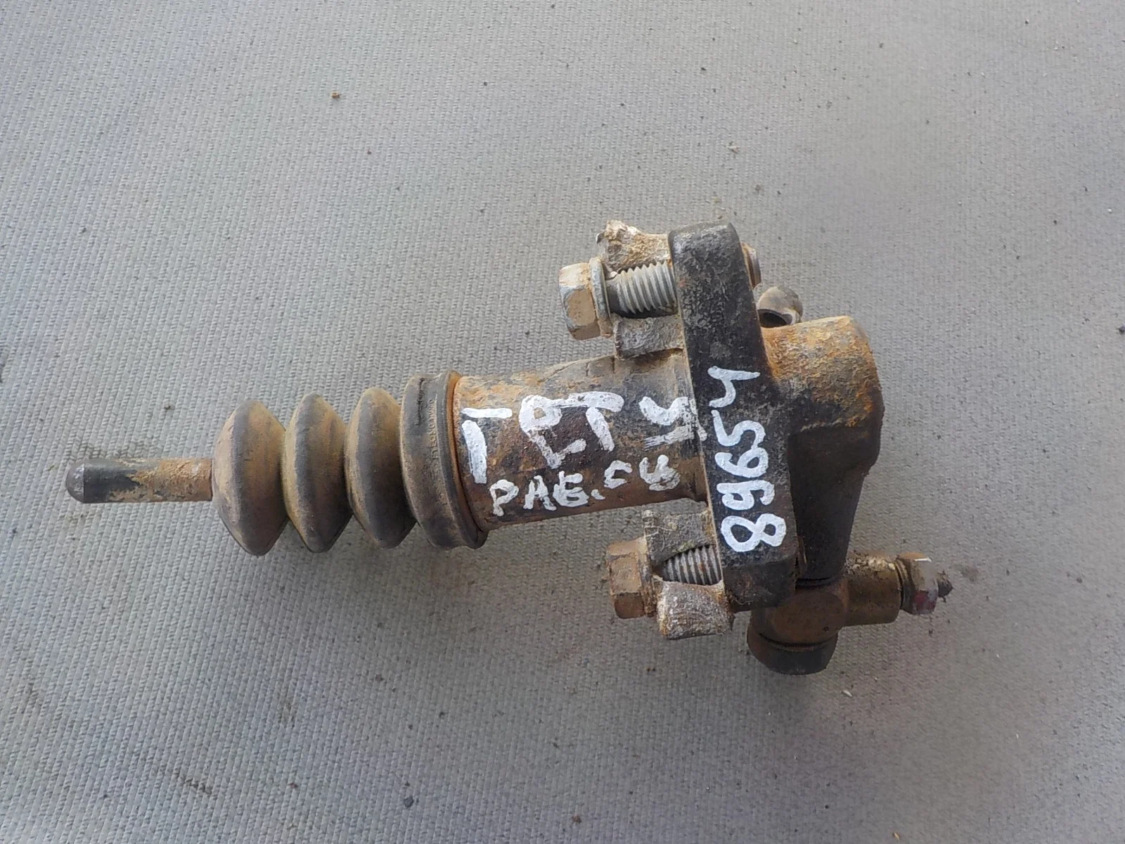 рабочий цилиндр сцепления Hyundai Accent III (2006—2011)