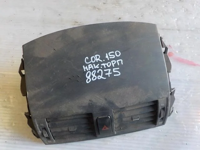 накладка на торпеду Toyota Corolla IX (2000—2004)