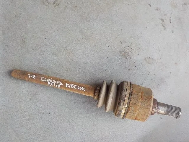 Привод Hyundai Santa Fe II (2005—2010) Зад Право