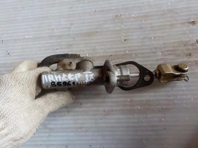 главный цилиндр сцепления Mitsubishi Lancer IX (2000—2007)