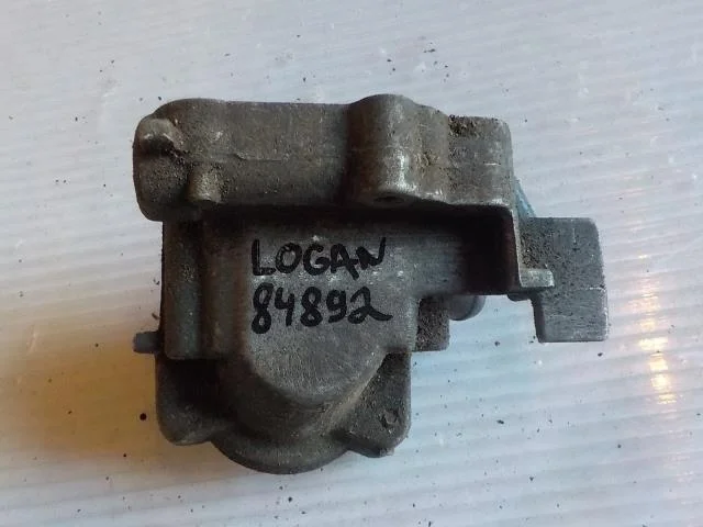 Корпус термостата Renault Logan I (2004—2009)