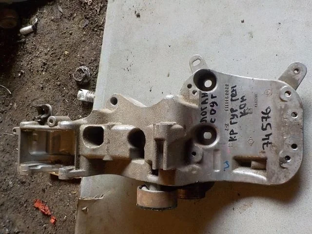 Кронштейн гидроусилителя Renault Logan II (2012—2018)