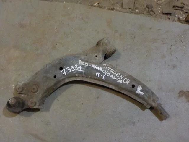 Рычаг Citroen C3 Picasso I (2009—2012) Перед Лево