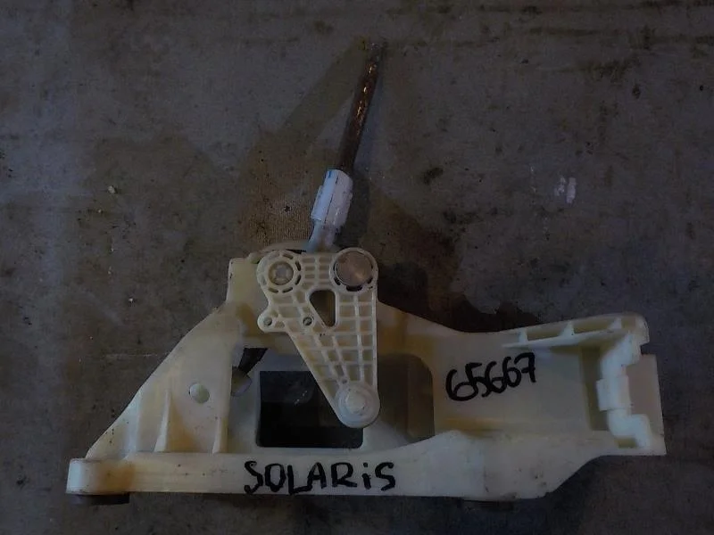 рычаг переключения кпп Hyundai Solaris I (2010—2014)