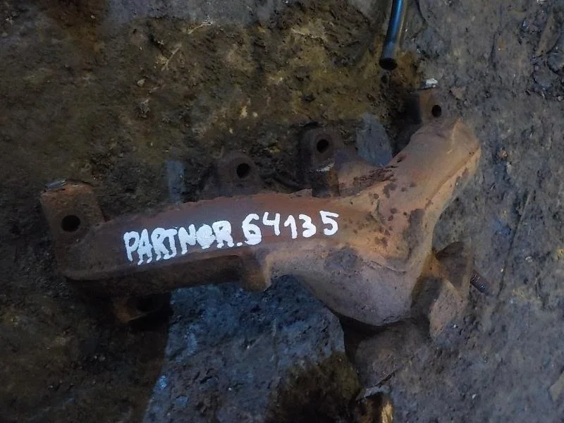 Коллектор выпускной Peugeot 206 I (1998—2012)