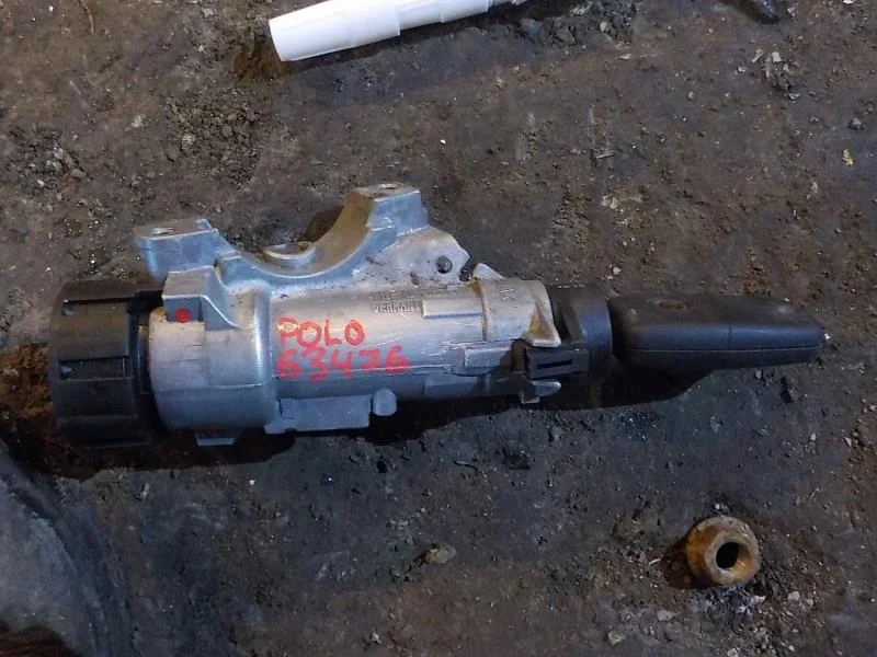 Замок зажигания Skoda Fabia II рестайлинг (2010—2014)