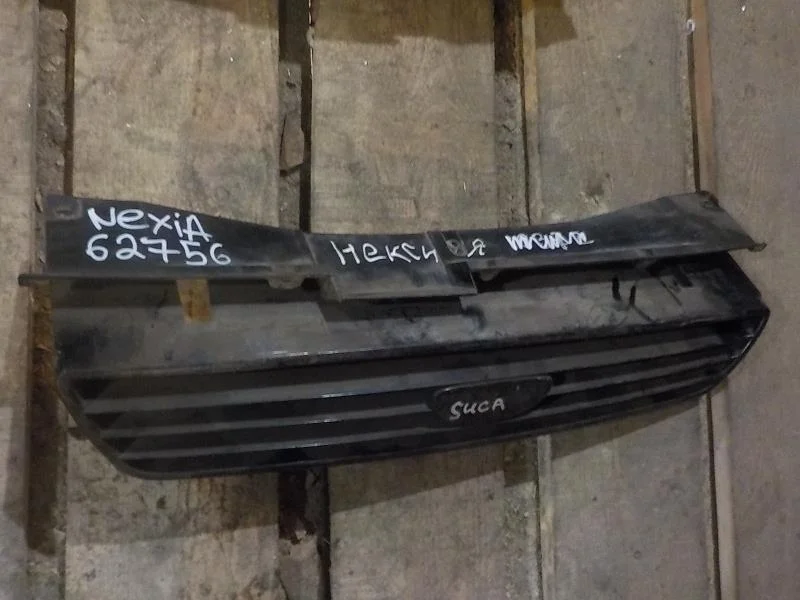 Решетка радиатора Daewoo Nexia I (1995—2008)