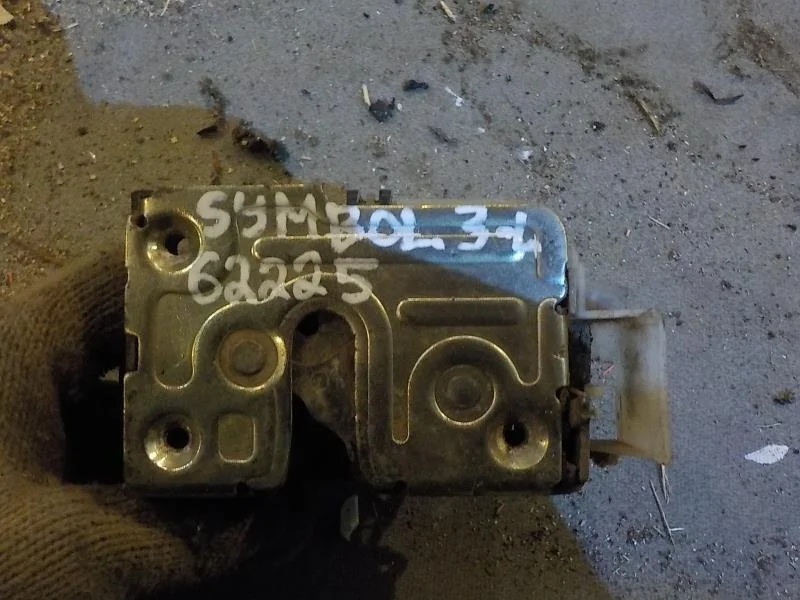 Замок двери Renault Symbol I рестайлинг (2002—2006) Зад Лево