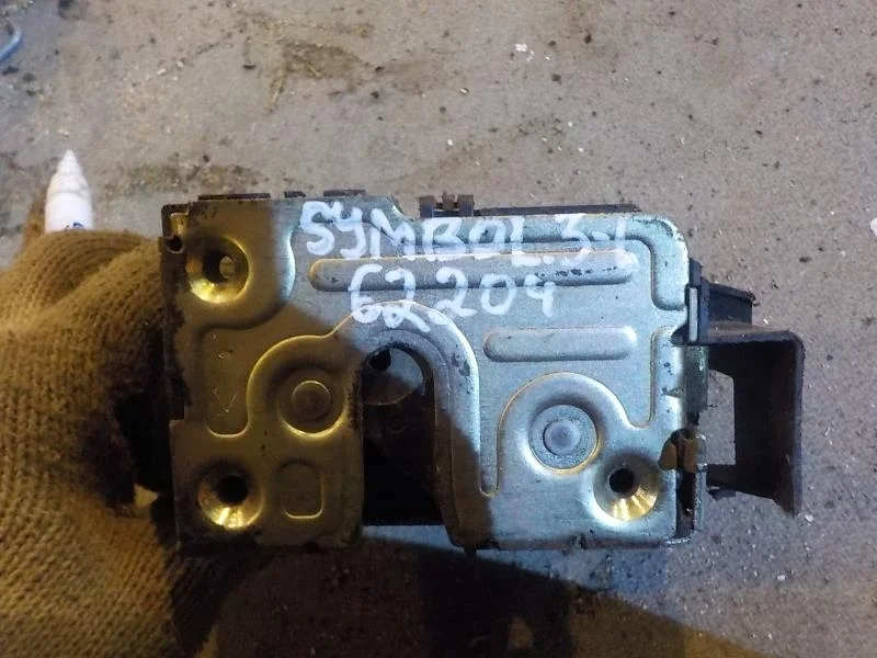 Замок двери Renault Symbol I рестайлинг (2002—2006) Зад Лево