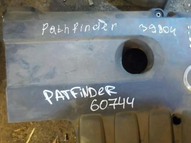 накладка клапанной крышки Nissan Navara D40 (2004—2010)