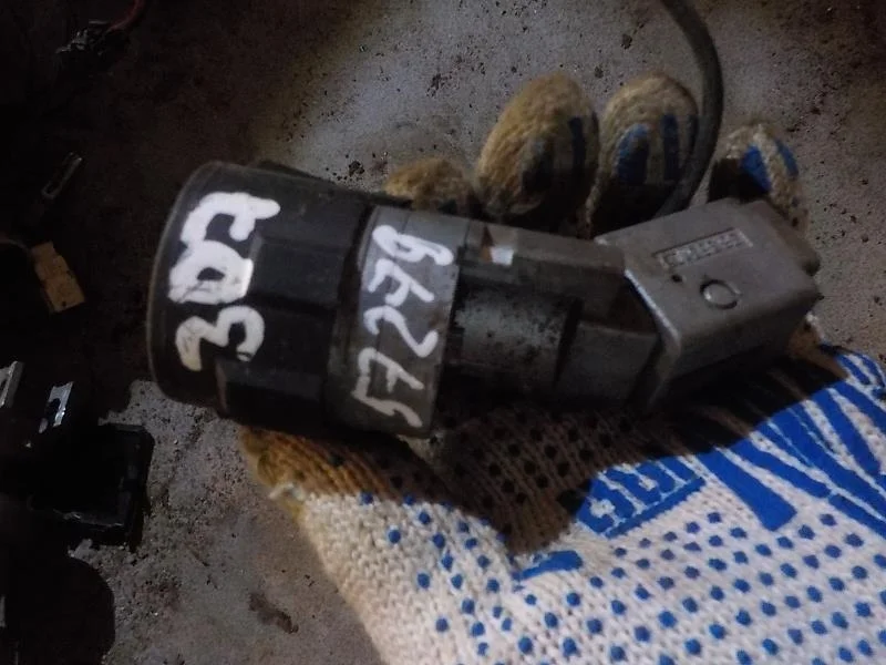 Замок зажигания Citroen C5 II (2008—2017)