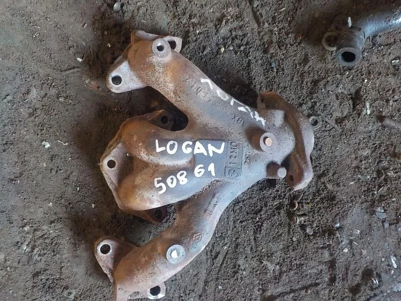 Коллектор выпускной Renault Logan I (2004—2009)