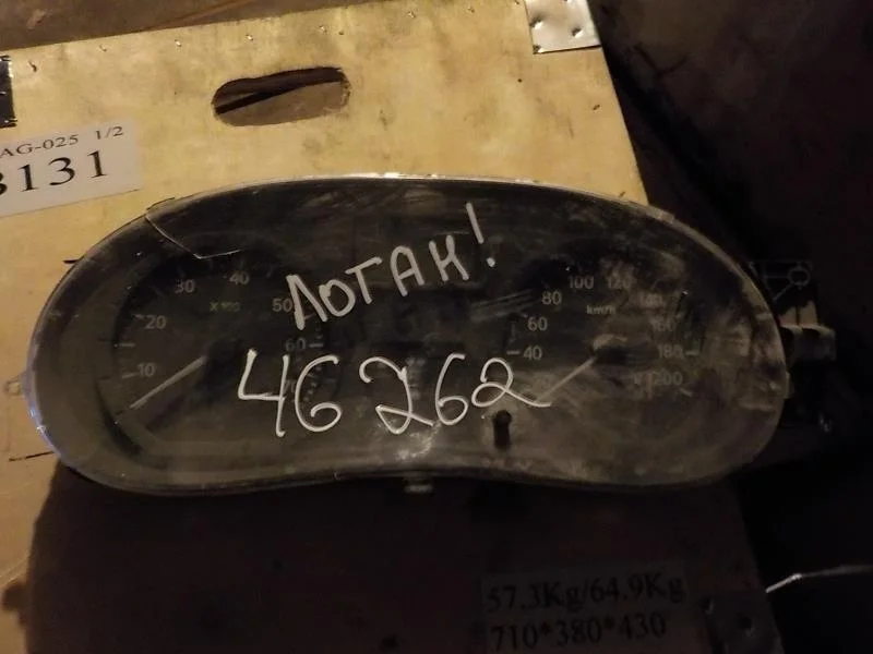 Панель приборов Renault Logan I (2004—2009)