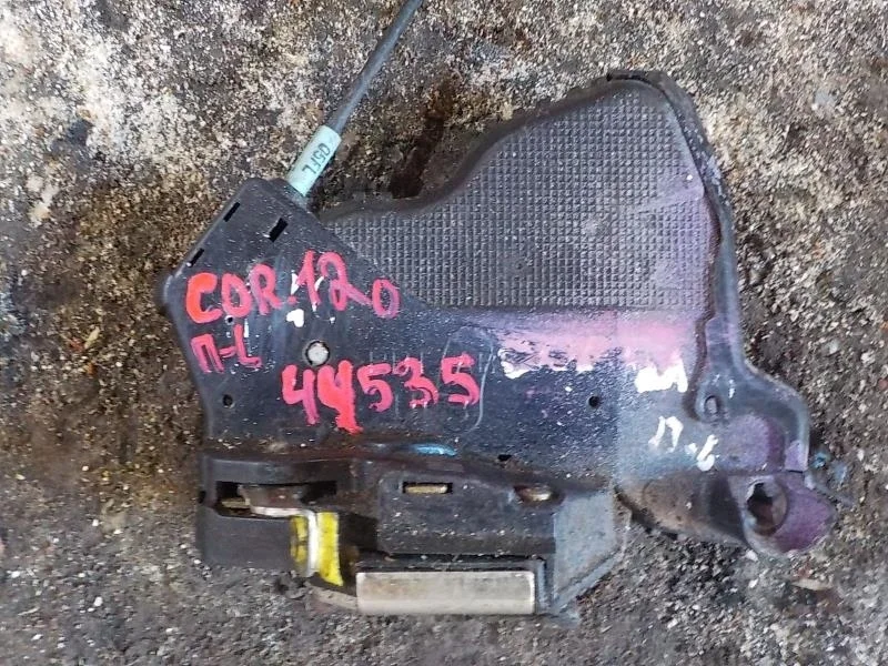 Замок двери Toyota Camry XV30 (2001—2006) Перед Лево