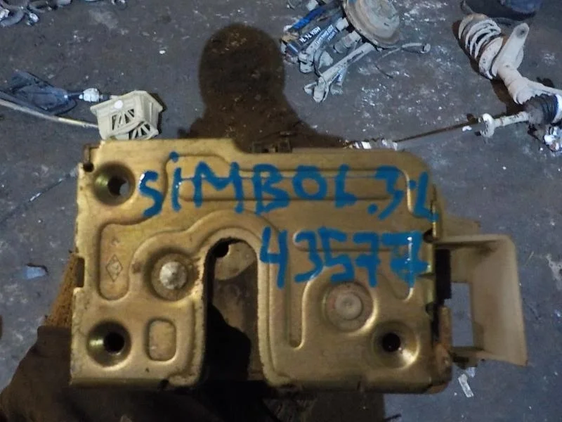 Замок двери Renault Symbol I рестайлинг (2002—2006) Зад Лево