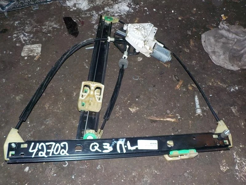 Стеклоподъемник Audi Q3 I (2011—2014) Перед Лево