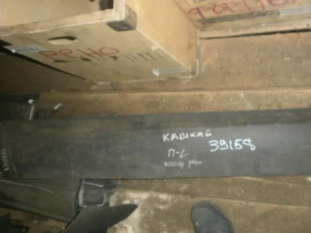 Накладка на дверь Nissan Qashqai+2 I рестайлинг (2010—2013) Перед Лево