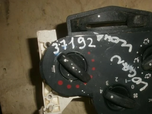 регулятор печки Renault Logan I рестайлинг (2009—2015)