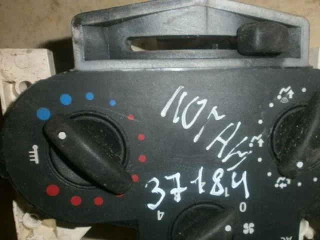 регулятор печки Renault Logan I рестайлинг (2009—2015)