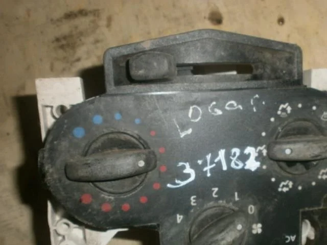 регулятор печки Renault Logan I рестайлинг (2009—2015)