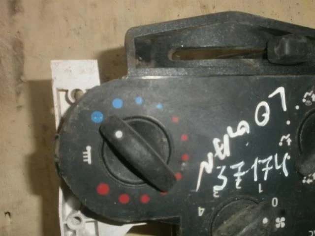 регулятор печки Renault Logan I рестайлинг (2009—2015)