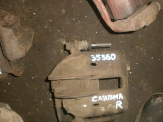 суппорт Mitsubishi Carisma I (1995—1999) Перед Право