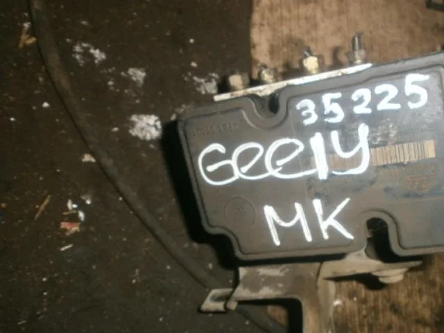 Блок управления ABS Geely MK I (2006—2013)