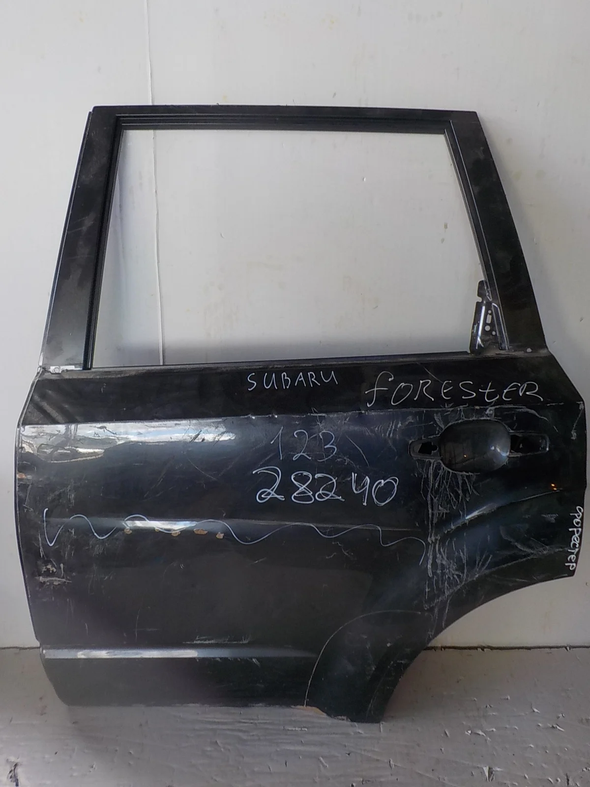 Дверь Subaru Forester SF рестайлинг (2000—2002) Зад Лево