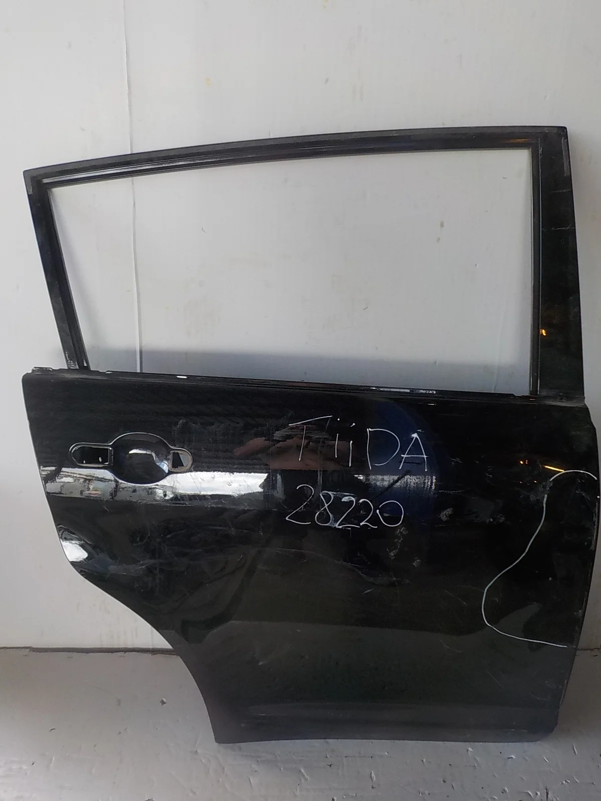 Дверь Nissan Tiida C11 рестайлинг (2010—2013) Зад Право