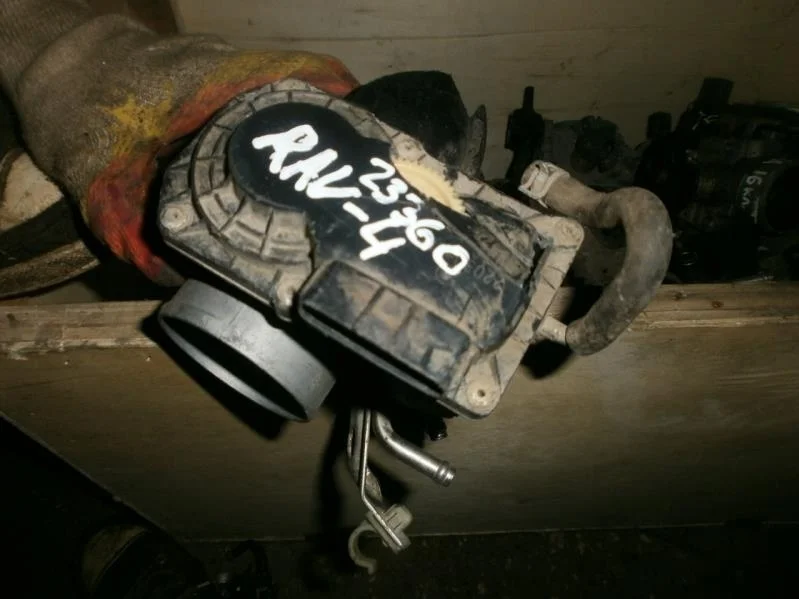 Дроссельная заслонка Toyota Camry XV40 (2006—2009)