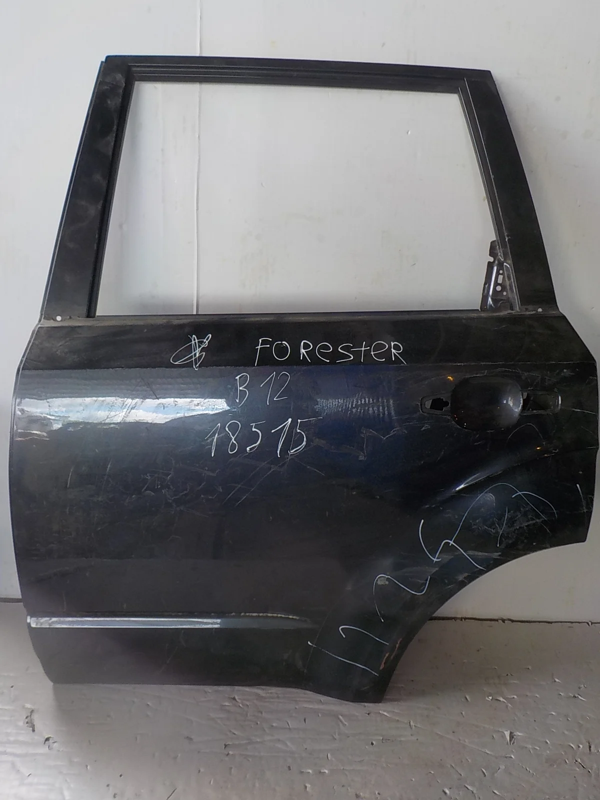 Дверь Subaru Forester SF рестайлинг (2000—2002) Зад Лево
