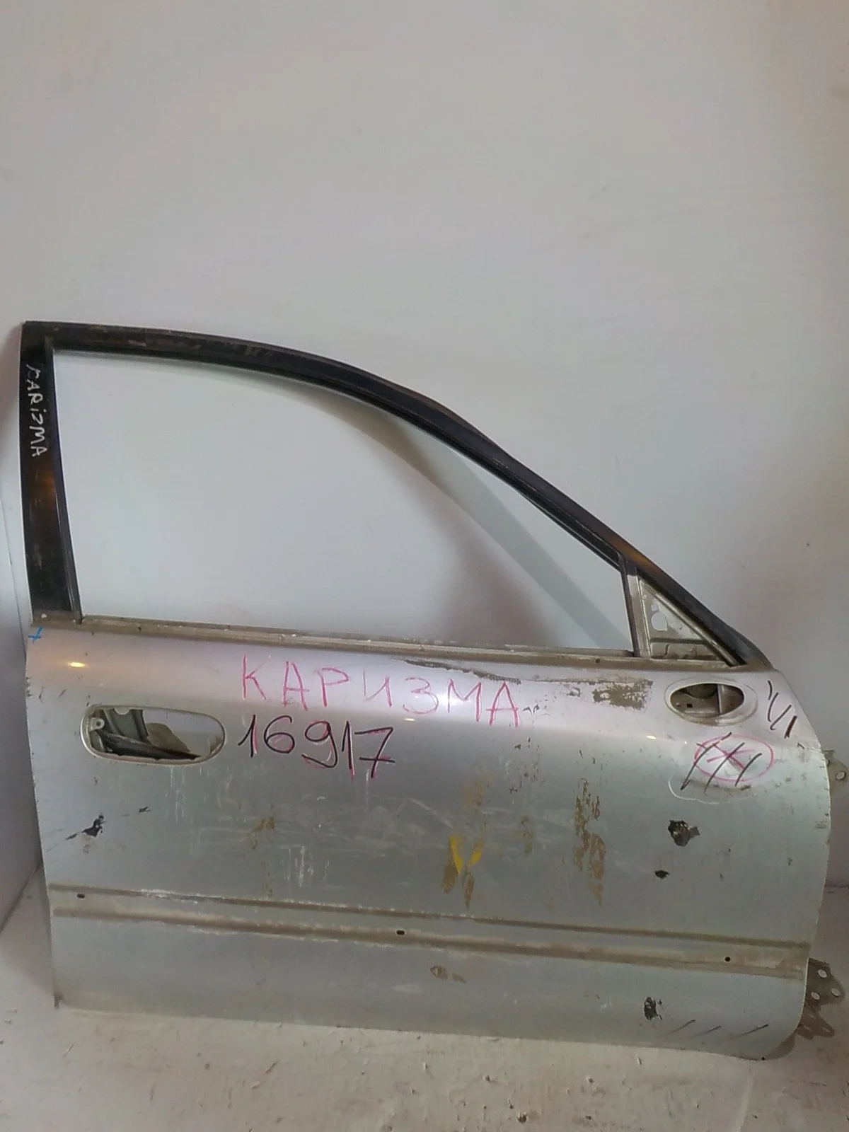 Дверь Mitsubishi Carisma I рестайлинг (1999—2004) Перед Право