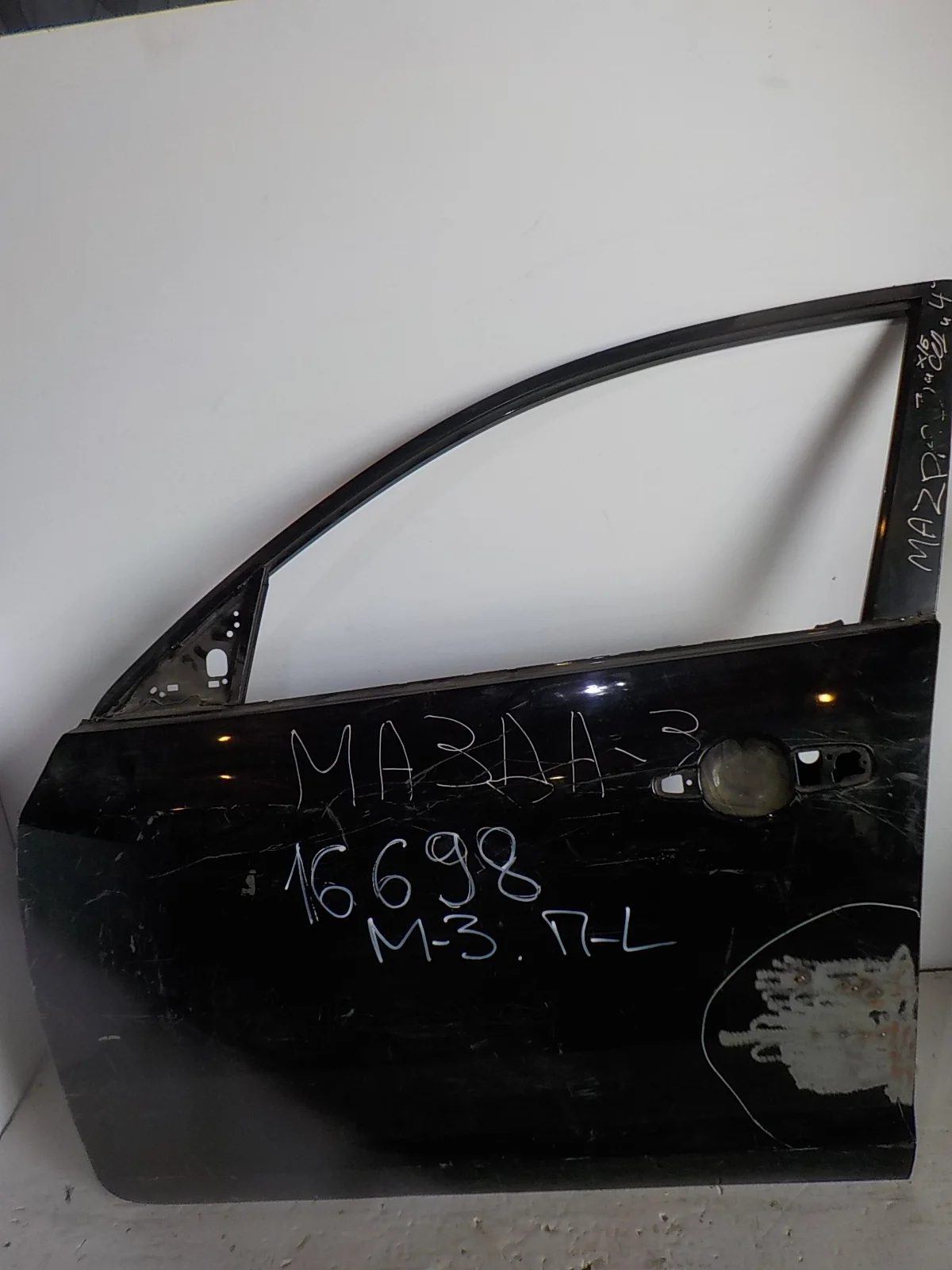 Дверь Mazda 3 BK (2003—2006) Перед Лево