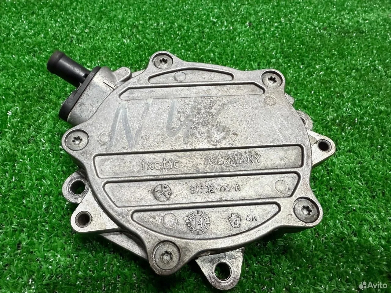 Вакуумный насос bmw n46 11667635656 оригинал