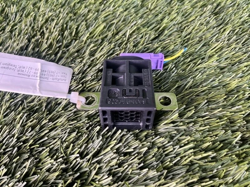 Пиропатрон Audi A6 2010 4F0915519 C6 CAJ 3.0, передний