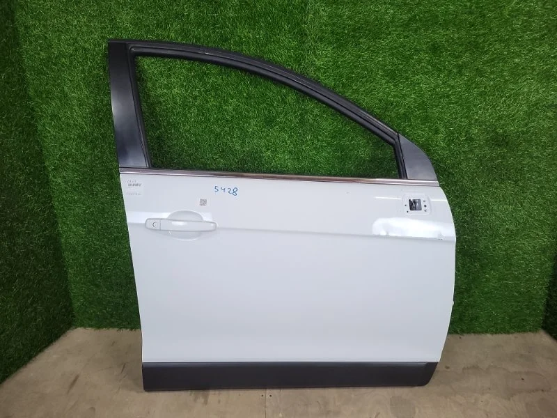 Дверь в сборе Chevrolet Captiva 2014 42352070 C140 LE9, передняя правая