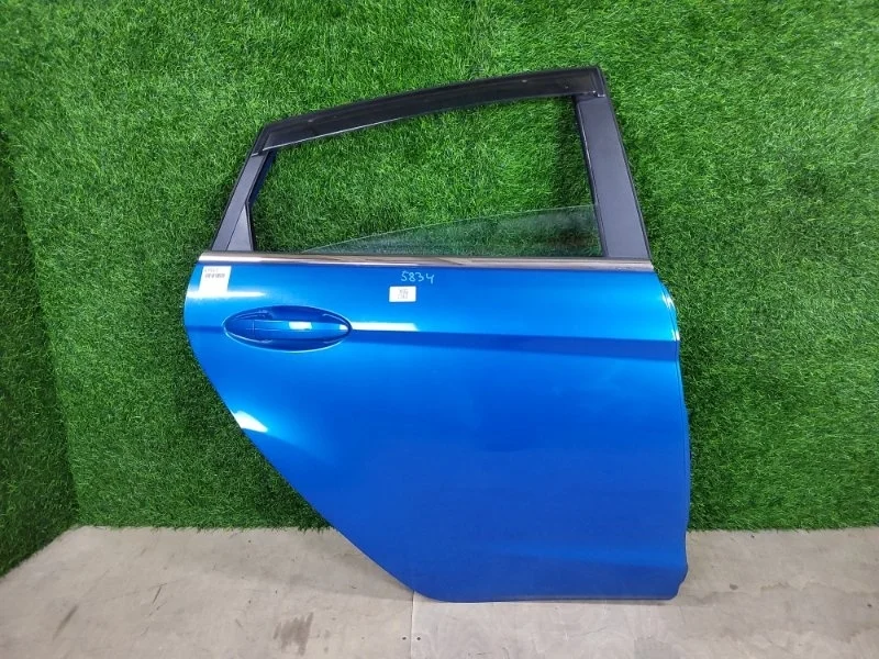 Дверь в сборе Ford Fiesta 2015 1692501 MK6 1.0L ECOBOOST, задняя правая