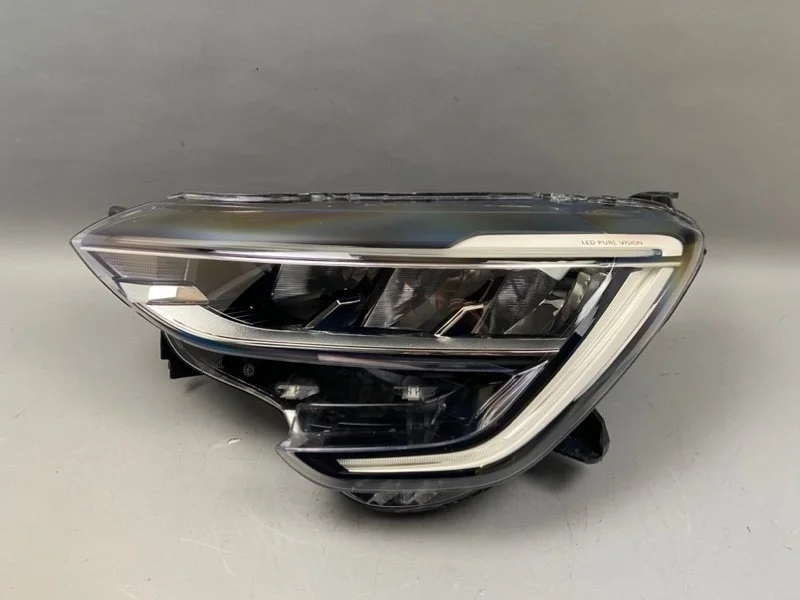 Фара Renault Arkana 2018- 260605885R 1, левая