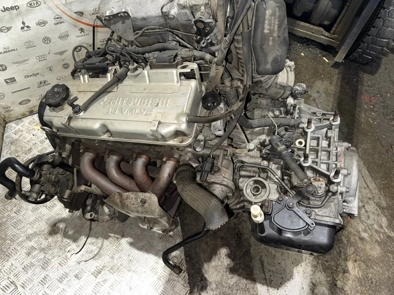 Двигатель Mitsubishi Carisma 2004 1.8 4G93