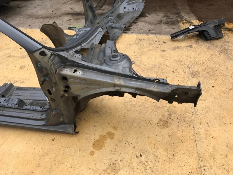 Лонжерон Skoda Octavia 2018 5E0810126A 5E3 CJS 298666, передний правый