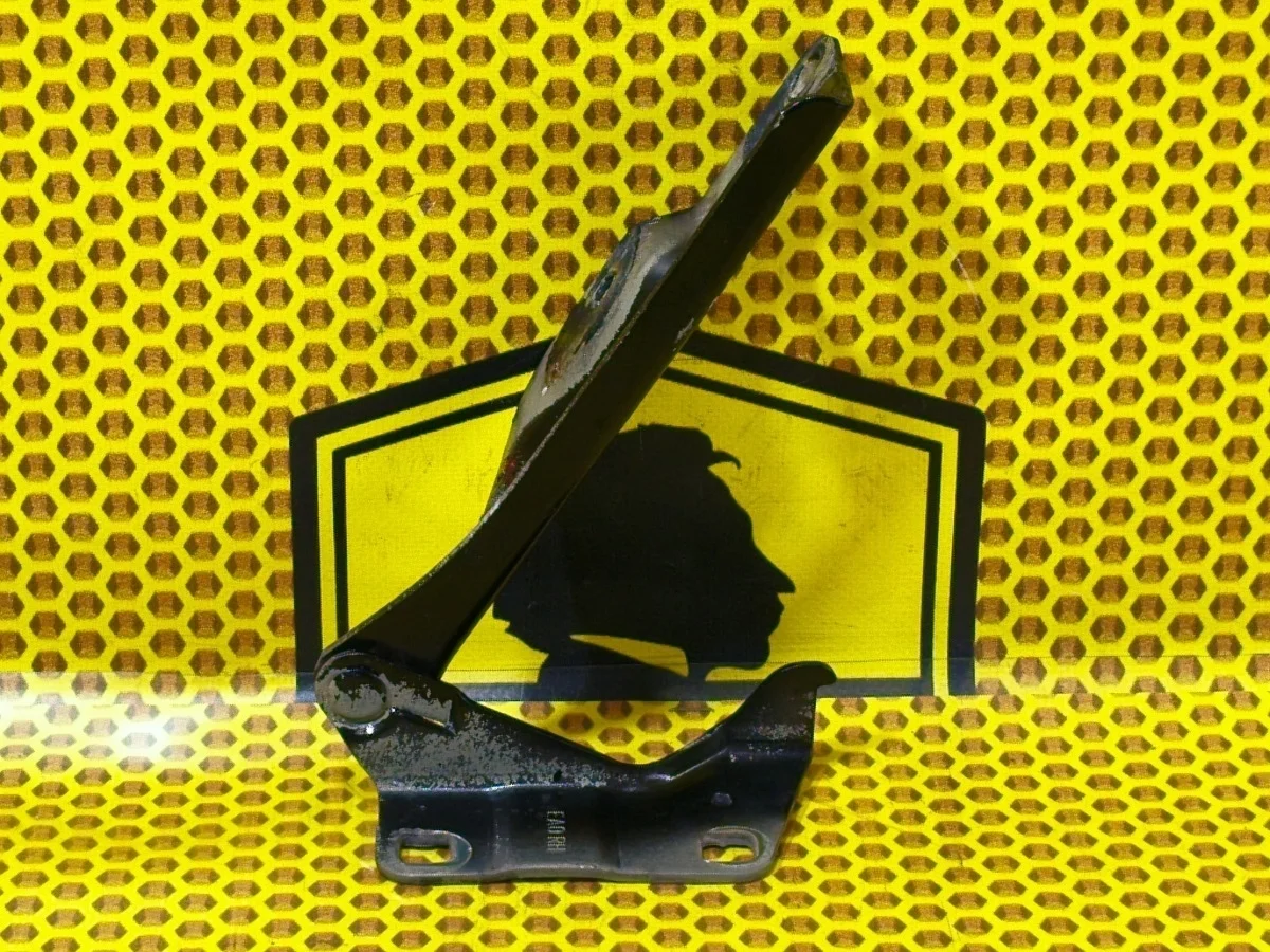 Петля капота Nissan Pathfinder 2011 65400ZP00A R51 V9X, правая