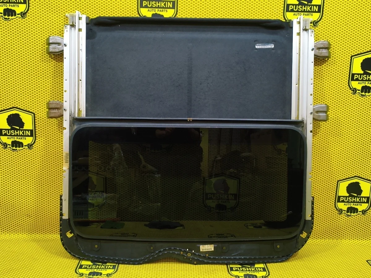 Люк Nissan Pathfinder 2011 91306EA51A R51 V9X