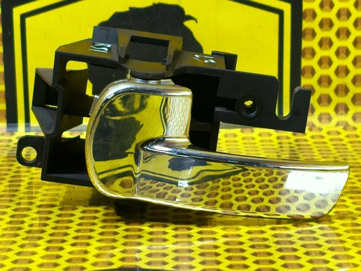 Ручка двери внутренняя Nissan Pathfinder 2011 806714X02B R51 V9X, задняя левая