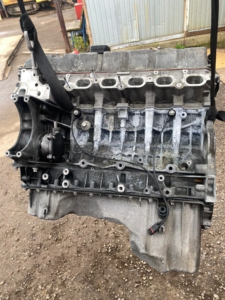 Двигатель BMW 630i E63