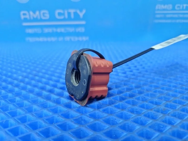 Крепление радиатора Mercedes-Benz A-Class 2009 A1695040114 W169 M266960