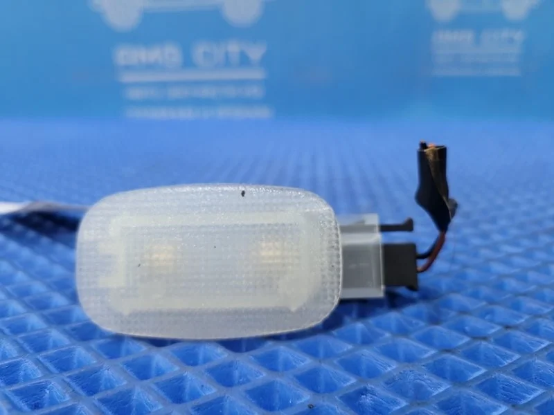 Плафон подсветки салона Mercedes-Benz Clk-Class 2002 A2088200501 W208 М112