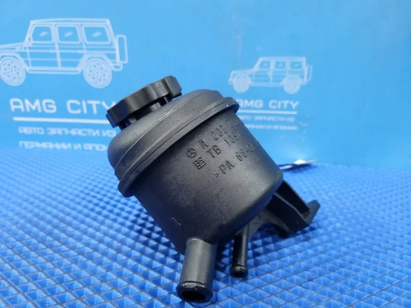 Бачок гидроусилителя руля Mercedes-Benz Clc-Class 2001 A2034600083 W203 М271955