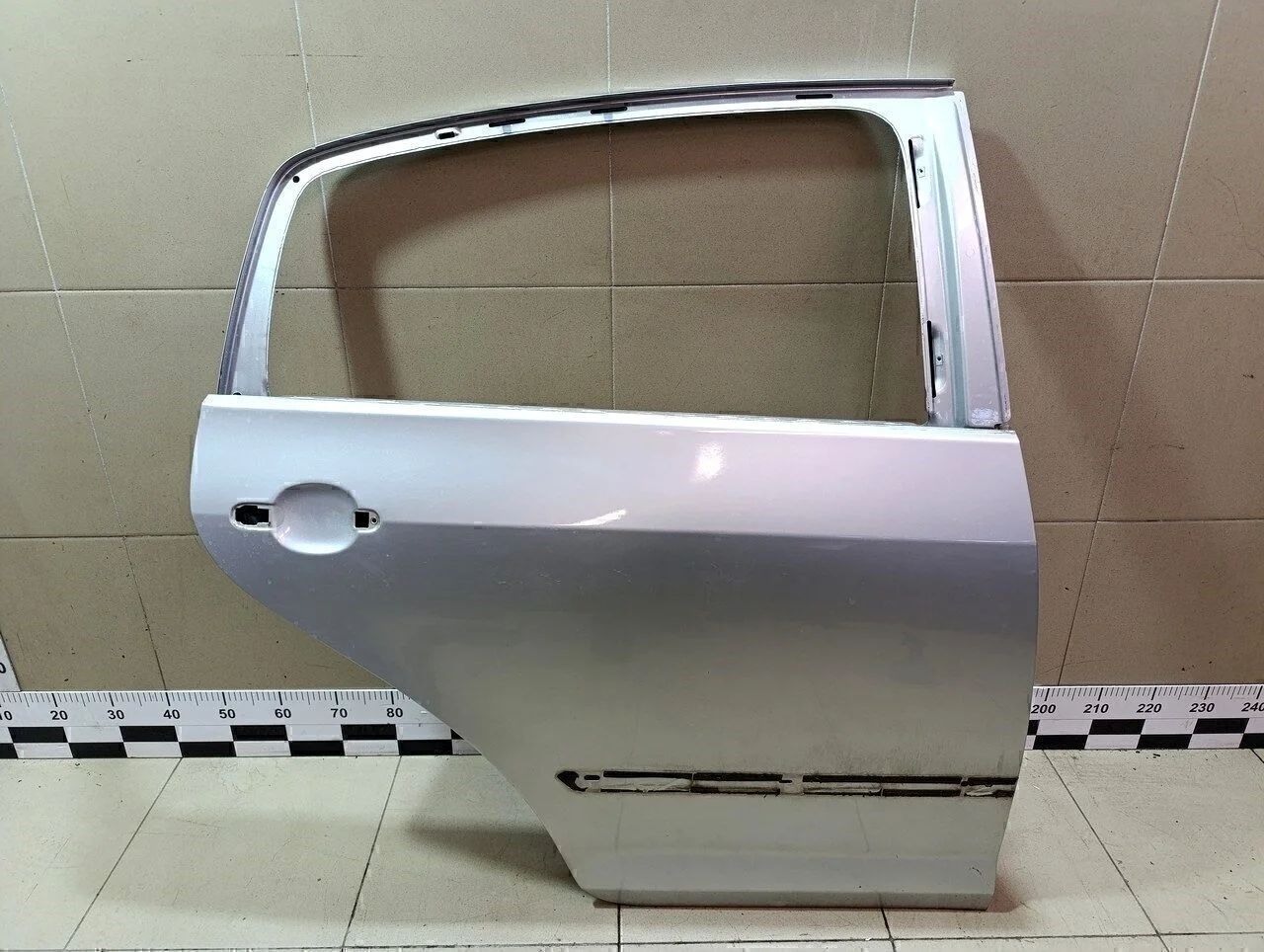 Дверь задняя правая Golf V Plus 2005-2014