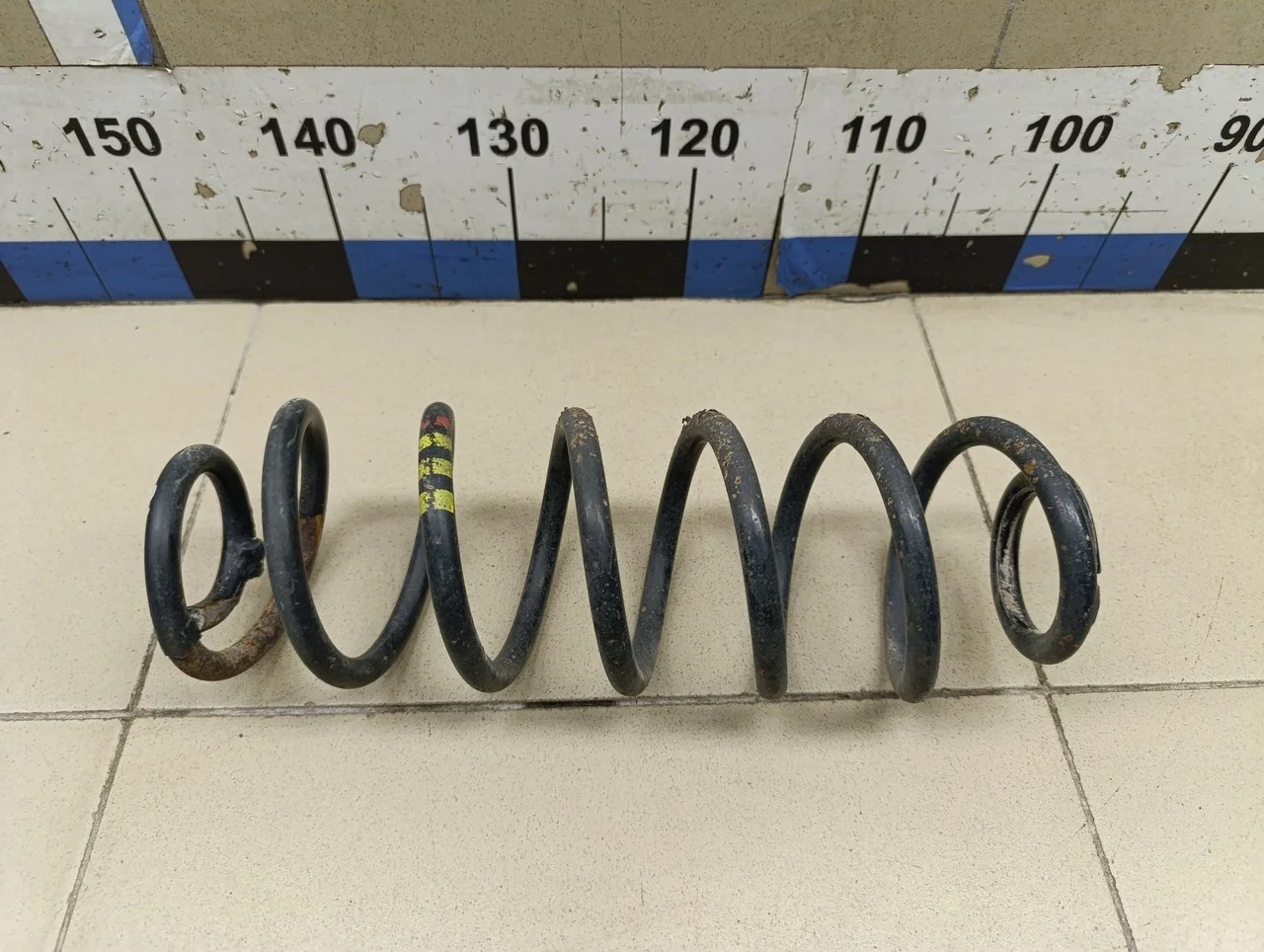 Пружина задняя Yeti 2009>